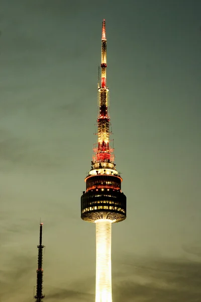 Vacker natt syn på namsan tower — Stockfoto