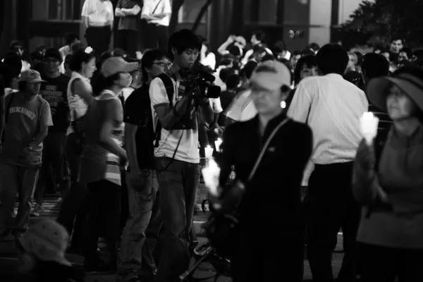 Menigten rally in Zuid-korea demonstratie in seoul plaza — Stockfoto