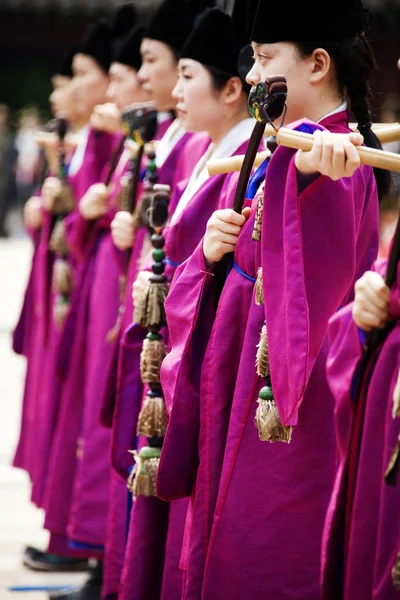 Традиційні фестивалі в Південній Кореї, jongmyo ритуали, jongmyojerye — стокове фото