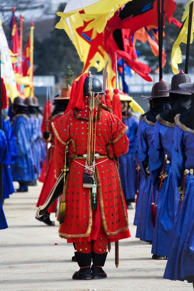 Portero cambiando evento cultural tradicional en Corea del Sur —  Fotos de Stock