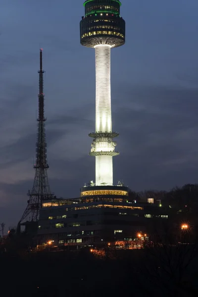 Turnul Namsan — Fotografie, imagine de stoc