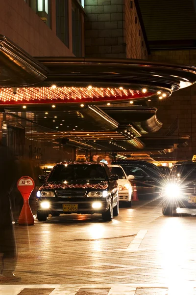 Tráfico nocturno de coches en Seúl —  Fotos de Stock