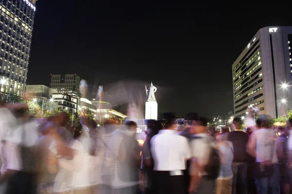 Kalabalıklar içinde güney korea gösteri Seul Plaza ralli — Stok fotoğraf