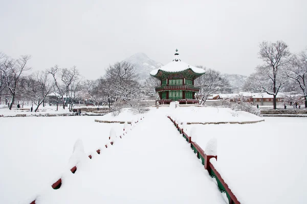 궁전 한국 경복궁에서 — 스톡 사진