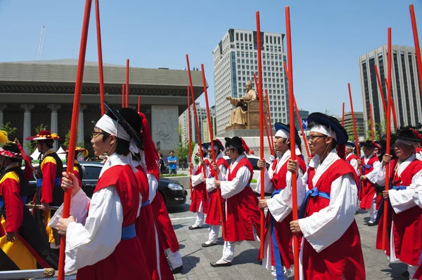 Procession traditionnelle du festival — Photo