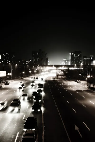 Şehir merkezinde trafik Seul — Stok fotoğraf