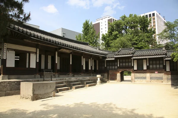 Hagyományos házak Dél-Koreában, a hanok — Stock Fotó