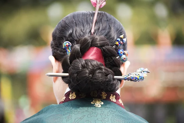 在传统节日 jongmyo 仪式 jongmyojerye 的女人 — 图库照片