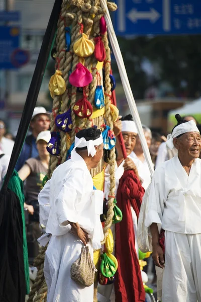 Tradicional Bupyeong Pungmullori Festival — Foto de Stock