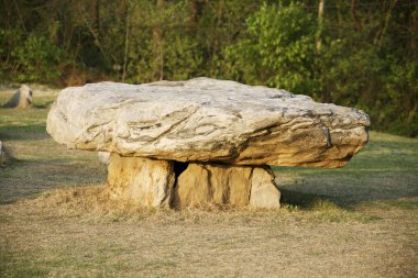 Dolmen mezarlığı
