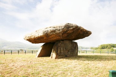 Dolmen mezarlığı