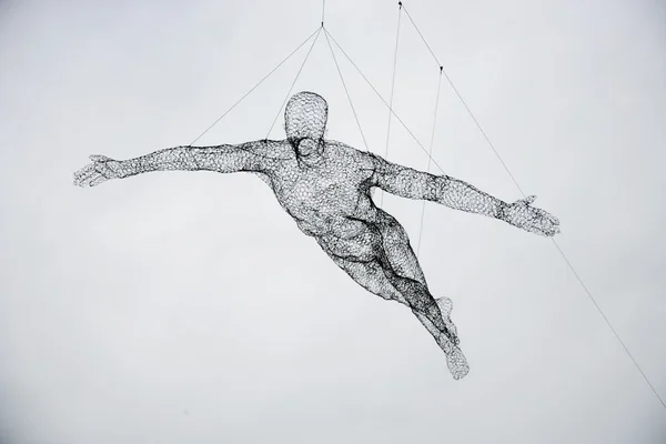 Létající muž drátu na namsan park — Stock fotografie