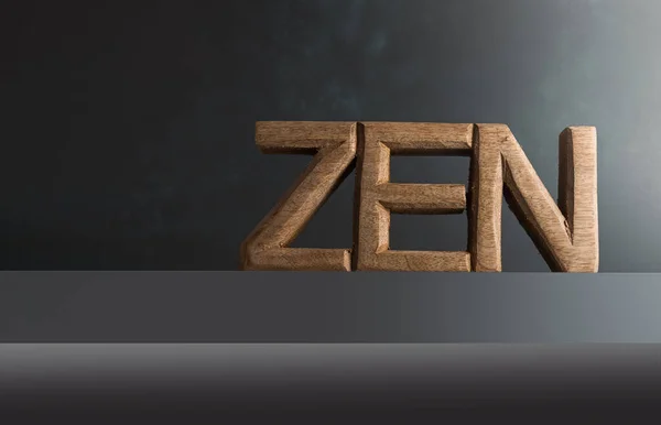 灰色背景的木制字母中的Zen这个词 平衡的生活方式的概念 — 图库照片