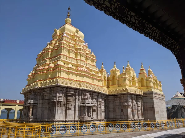Visão Traseira Lateral Templo Sangam Kudala Isolado Quadro Arco Sangam — Fotografia de Stock