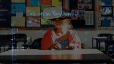 Matematiksel denklem öğrencisinin VR kulaklıkları kullanarak canlandırması. eğitim ve öğrenim konsepti dijital olarak oluşturulmuş video.