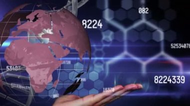 Küre animasyonu, DNA zincirleri, rakamlar ve koyu mavi arka plan. küresel bilim, bağlantılar ve dijital arayüz konsepti dijital olarak oluşturulmuş video.
