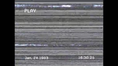 Ekranda çizgiler ve arızalı dijital arayüzün animasyonu. dijital arayüz, teknoloji ve iletişim konsepti dijital olarak oluşturulmuş video.