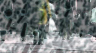 Yürüyen insanlar üzerinde kovid 19 hücrenin animasyonu. küresel covid 19 salgın, ilaç ve sağlık hizmetleri konsepti dijital olarak oluşturulmuş video.