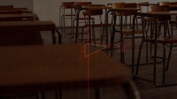 空の学校の教室で椅子や机の上の数学方程式のアニメーション 教育と研究の概念をデジタルで生み出し — ストック動画