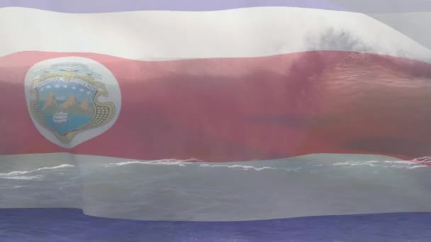 Digitale Zusammensetzung Der Schwenkenden Costa Rica Flagge Gegen Die Wellen — Stockvideo