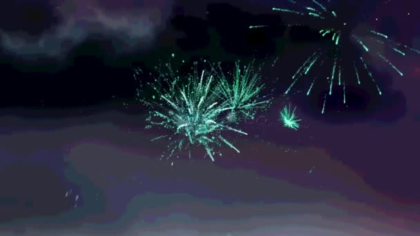 Grüner Text Über Ein Feuerwerk Das Vor Blauem Hintergrund Explodiert — Stockvideo