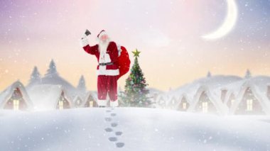 Noel Baba 'nın üzerine yağan kar, kış manzarasında duran bir Noel çanı tutuyor. Noel şenliği ve kutlama konsepti