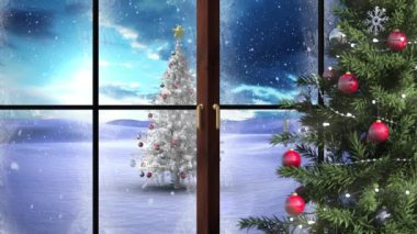 Kış manzarası boyunca yılbaşı ağacı ve penceresinin animasyonu. Noel, kış, gelenek ve kutlama konsepti dijital olarak oluşturulmuş video.