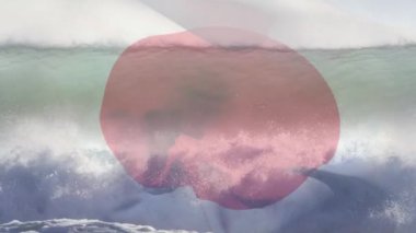 Denizde dalgalanan Japon bayrağının animasyonu. seyahat, tatiller, vatanseverlik ve dijital olarak üretilen video konsepti.