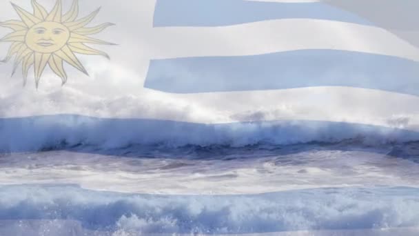 Composição Digital Bandeira Uruguai Acenando Contra Ondas Mar Conceito Nacional — Vídeo de Stock