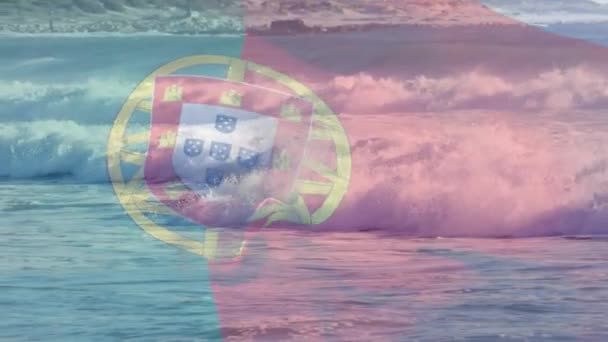 Digitale Samenstelling Van Zwaaiende Portugal Vlag Tegen Golven Zee Nationaal — Stockvideo