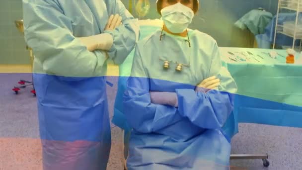 Animação Bandeira Rússia Acenando Sobre Cirurgiões Teatro Operações Medicina Global — Vídeo de Stock