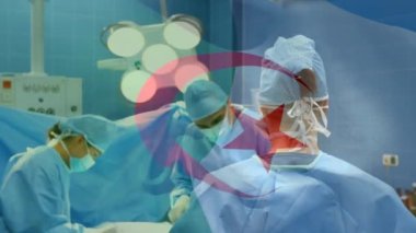 Ameliyathanede cerrahların üzerinde sallanan Cezayir bayrağının animasyonu. küresel tıp, covid 19 pandemik konsept sırasında sağlık hizmetleri dijital olarak üretilen video.