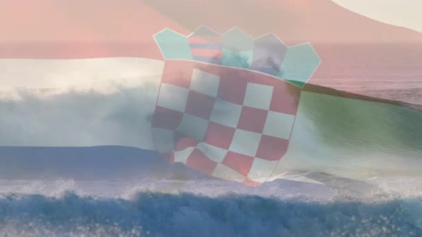 Digitale Samenstelling Van Zwaaiende Kroatische Vlag Tegen Golven Zee Nationaal — Stockvideo