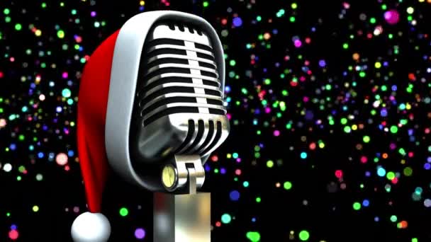 用黑色背景的圣诞礼帽在麦克风上闪烁着五彩缤纷的灯光 圣诞节 音乐和庆祝概念数字制作的视频 — 图库视频影像
