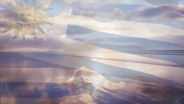 Composición Digital Ondear Bandera Uruguay Contra Vista Aérea Playa Concepto — Vídeo de stock