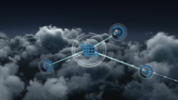 Animation Von Netzwerken Von Verbindungen Mit Symbolen Über Dem Himmel — Stockvideo