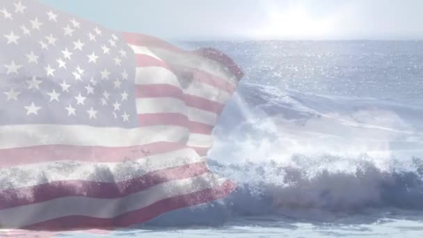 Composición Digital Ondearnos Bandera Contra Las Olas Mar Concepto Nacional — Vídeo de stock