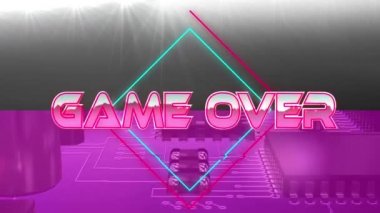 Geometrik şekiller ve işlemci çekirdekleri üzerinden oyunun animasyonu. Video oyunu, eğlence ve dijital arayüz kavramı dijital olarak oluşturuldu.