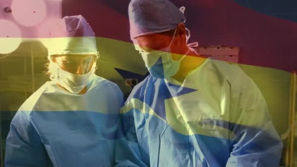 Animação Bandeira Ghana Acenando Sobre Cirurgiões Sala Operações Medicina Global — Vídeo de Stock