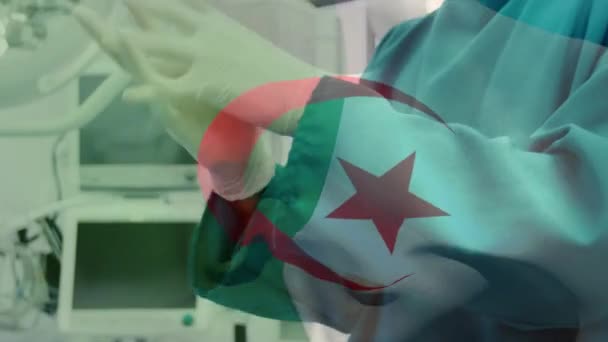 手术室里在外科医生面前挥动着的海藻旗的动画 全球医学 围产期保健服务 数码制作的19种流行病概念视频 — 图库视频影像