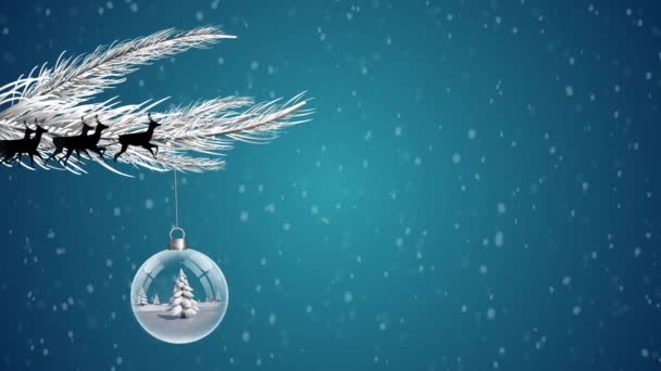 Animatie Van Kerstman Slee Met Rendieren Sneeuw Bauble Marine Achtergrond — Stockvideo