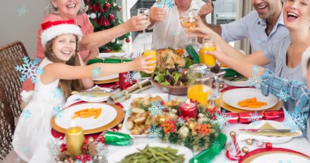 Animación Caída Nieve Feliz Texto Navidad Sobre Feliz Cena Nochebuena — Vídeo de stock