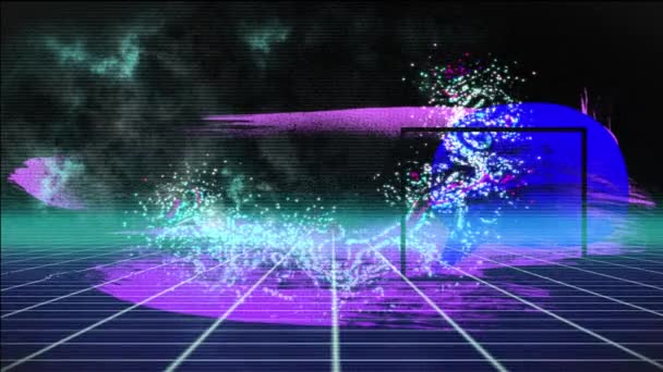 彩色几何图形在黑色背景和网格上的动画 电子游戏 娱乐和数字界面概念数字生成的视频 — 图库视频影像
