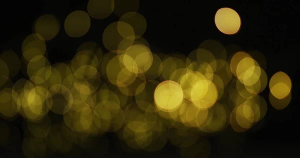 Múltiples Luces Hadas Amarillas Brillando Sobre Fondo Negro Navidad Año —  Fotos de Stock