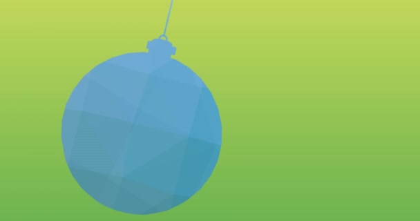 Κινούμενο Σχέδιο Μπλε Χριστουγεννιάτικο Μπιχλιμπίδι Πάνω Από Πράσινο Φόντο Χριστούγεννα — Αρχείο Βίντεο