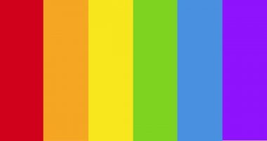 Gökkuşağı arka planında gökkuşağı kalbinin animasyonu. lgbt hakları ve eşitlik kavramı dijital olarak oluşturulmuş video.