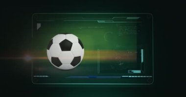 Siyah arka planda futbol üzerinden veri işleme animasyonu. spor, bağlantılar ve dijital arayüz konsepti dijital olarak oluşturulmuş video.