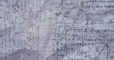 Gri arkaplandaki matematik formüllerinin animasyonu. küresel bilim, bağlantılar ve dijital arayüz konsepti dijital olarak oluşturulmuş video.