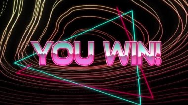 Sendeki animasyon, siyah arkaplandaki ışık izlerini geçerek metni kazanıyor. Video oyunu, eğlence ve dijital arayüz kavramı dijital olarak oluşturuldu.