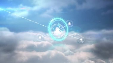 Kapsam taraması animasyonu ve bulutlar ve gökyüzü üzerindeki bağlantı ağı. küresel bağlantılar, ağ oluşturma ve dijital arayüz kavramı dijital olarak oluşturulmuş video.
